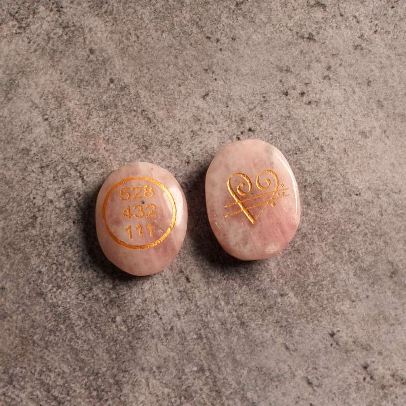 Rose Quartz Cabachon for unconditional love in relationships